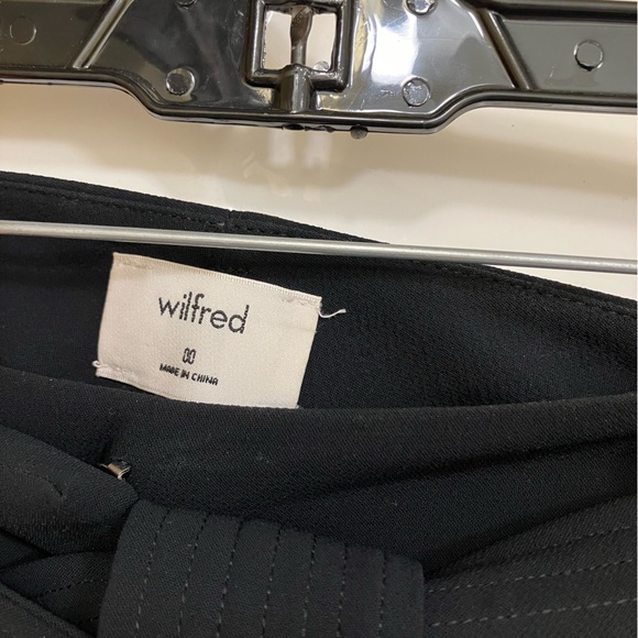 Aritzia Jallade tie front pants - Picture 4 of 5